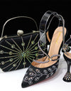 Conjunto de zapatos y bolsos de tacón alto con diamantes de imitación plateados